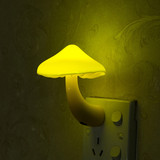 买二送一感光LED小夜灯婴儿喂奶床头夜灯卧室灯儿童黄色蘑菇夜灯