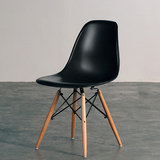 伊姆斯椅 eames洽谈椅餐椅设计师椅塑料休闲时尚靠背椅子电脑椅子