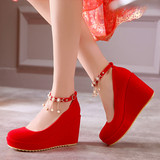 春季红色结婚鞋坡跟单鞋高跟一字扣女鞋婚礼红鞋孕妇新娘鞋敬酒鞋