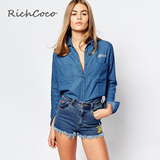 RICHCOCO夏装新款时尚休闲椰树字母绣花修身长袖女士学生牛仔衬衫