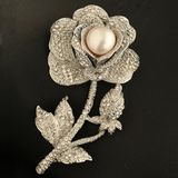 出口外贸原单 天然珍珠 韩国高档水钻玫瑰花朵胸针别针女水晶饰品
