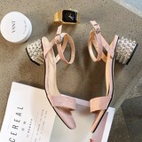 韩版夏季新款女鞋奢华水钻粗跟凉鞋简约一字型绒面中跟凉鞋粉银黑