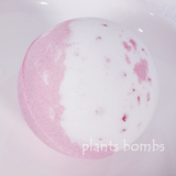 三枚免邮 PLANTS草莓牛乳精油浴球160克泡泡浴 自发融化
