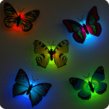 【天天特价】七彩蝴蝶可粘贴发光小夜灯 客厅卧室床头灯装饰氛围