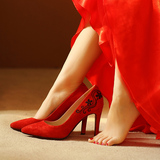 民族风刺绣伴娘鞋红色婚鞋新娘鞋结婚绣花鞋女羊皮单鞋婚礼高跟鞋