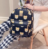 2015夏季新款韩国可爱维尼小熊印花双肩包潮女时尚铆钉背包卡通包