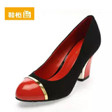 达芙妮旗下Shoebox/鞋柜特价浅口拼色粗高跟时装女单鞋1113404201