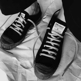 欧洲站2016秋冬新款学生平底板鞋系带复古小白鞋暗黑高帮帆布鞋女