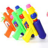 水枪玩具批发 3岁夏季玩沙戏水热销塑料儿童小玩具 创意地摊货源