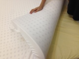 SabuyThai萨拜泰泰国纯天然泰国乳胶床垫 大双人床，1.8米厚15CM
