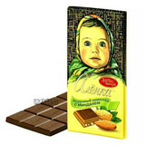 限时特价俄罗斯进口大头娃娃杏仁夹心巧克力新货零食品袋装满88邮