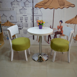 新款咖啡厅桌椅 休闲西餐厅 奶茶店甜品店桌椅组合 简约餐桌椅