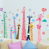 彩色花样长颈鹿两片装儿童房幼儿园超大型背景贴画墙贴