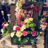 上海同城鲜花配送速递送母亲节礼物康乃馨花束手提花盒川沙花店