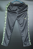 专柜正品Nike耐克儿童男大童迷彩加绒篮球长裤695236-061-011-410