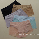 日本专柜正品女士隐形无痕内裤 蕾丝一片式丝滑纯色中腰三角短裤