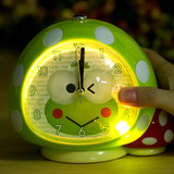 创意蘑菇屋闹钟 卡通闹钟 语音闹钟 带灯光会说话闹表