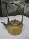 古玩杂项,仿古做旧铜器摆件，全铜茶壶，铜钱固定把水壶，高16CM