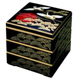预售代购：日本漆器6.5寸日式3层便当盒饭盒首饰盒 黒日の出鶴