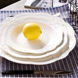 景德镇纯白骨瓷创意汤盘家用欧式浮雕蒸菜盘陶瓷圆形大号盘子深盘