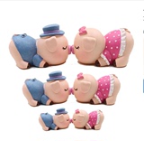 包邮可爱亲吻小猪猪摆设创意磁吸家居饰品卧室摆件对吻猪车饰礼物