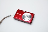 索尼  DC  卡片相机 dsc-w180带原装卡及电池。
