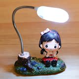 韩版卡通可爱情侣娃娃小夜灯创意树桩造型树脂摆件卧室迷你台灯