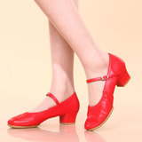 夏季女式低跟坡跟舞蹈鞋芭蕾舞女士带盼广场舞运动鞋青中老年红鞋