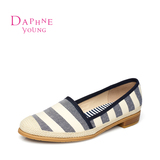 Daphne/达芙妮2015春款女鞋 低跟圆头布面拼色深口单鞋1515101010