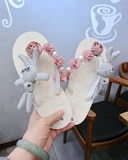 韩国夏季沙滩拖鞋女可爱兔子花朵珍珠海边夹脚凉拖平底人字拖包邮