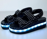 fk2016夏同款发光鞋LED女童凉鞋夜光鞋灯光鞋USB充电亲子鞋