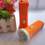 雅格LED手电筒可充电家用户外强光远射便携照明电筒日常携带正品