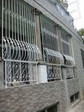 深圳欧式铁艺阳台护栏 室外飘窗 通风窗 安全护栏 通风防盗网