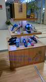 直销精品老北京布鞋中岛柜儿童鞋展架木质鞋展柜复古鞋柜北京定做