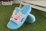 夏季韩版拖鞋女卡通款浴室居家室内外防滑厚底坡跟塑料一字凉拖鞋