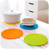 Creative candy color silicone insulation pads, table mats wa