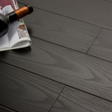 纯黑纯白强化复合木地板防水同步浮雕真木纹家装地热12mm地板