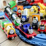 托马斯小火车头车厢合金磁性托比 高登 培西轨道滑行儿童玩具模型