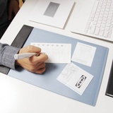 韩国进口正品创意拼色办公垫多功能鼠标垫PVC膜书写垫时尚桌垫