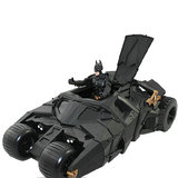 蝙蝠侠战车 塑料车模 模型 黑暗骑士 含可动人偶 玩具礼物
