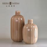 现代中式竖纹小口陶瓷花瓶摆件 客厅软装创意饰品陶罐摆设 灯笼瓶