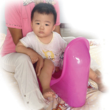 上便盆儿童坐便器婴儿把尿盆男童站立小便器便携一体宝宝接尿盆床