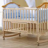 a婴儿床实木无漆摇篮床 宝宝摇床可折叠儿童床 多功能变书桌BB床