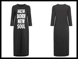 拉夏贝尔2016春装新款时尚字母印花中长款两色连衣裙60003789