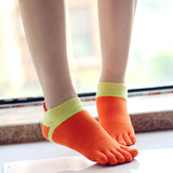 夏季薄透气五指袜女纯棉   全棉短筒护跟运动彩色五趾袜跑步专属