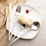 牛排刀叉套装西餐餐具全套家用不锈钢组合主餐叉甜品勺欧式牛油刀