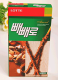 韩国进口零食特产 lotte乐天扁桃仁巧克力棒 颗粒满口香 32g