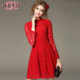 抹茶生活 时尚红色蕾丝连衣裙打底长袖拼接春季新款短裙显瘦