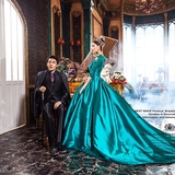 新款影楼摄影主题服装 室内复古欧式宫廷婚纱长拖尾 高端精致蕾丝