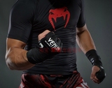 VENUM弹性紧身压缩衣短袖T恤EVERLAST拳击手套MMA露分半指拳套UFC